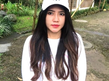 Dikatakan 'Gendut' Mirip Emak-Emak, Via Vallen Beri Balasan Bijak