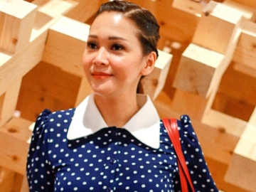 Jenguk Angelina Sondakh, Maia Estianty Nyanyi Bareng Penghuni Lapas