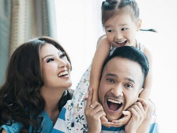 Rindu Istri dan Anak, Ruben Onsu Hanya Bisa Peluk Guling