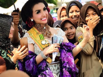 Sedih Rumah Dibobol Maling, Roro Fitria Mencoba Ikhlas 