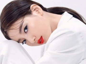 Punya Wajah Cantik nan Mulus, Suzy Ungkap Caranya Merawat Kulit di Wawancara Terbaru