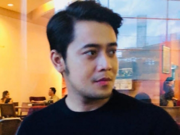 Sesumbar Punya Pacar Baru, Kriss Hatta: Lebih Cantik dari Hilda