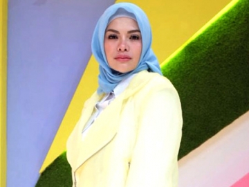 Nikita Mirzani Sindir Artis Senior, Netter: Kerudung Dusta