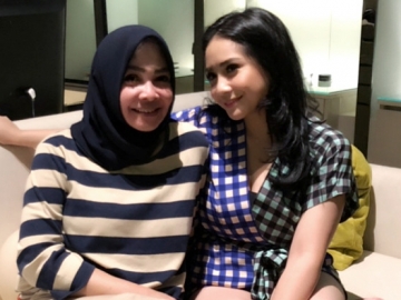 Rieta Amalia Unggah Foto Masa Kecil Nagita Slavina, Netter Duga Kode Tambah Cucu