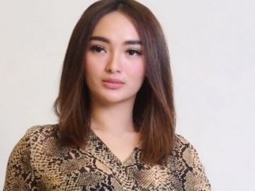 Vicky Prasetyo Jatuhkan Talak untuk Angel Lelga, Zaskia Gotik Malah Asyik Gandeng Pacar Baru