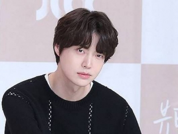 Hadiri Preskon 'The Beauty Inside', Tingkah Kocak Ahn Jae Hyun Jadi Sorotan