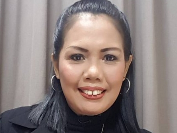 Begini Ungkapan Elly Sugigi Saat Dilarang Menemui Sang Anak