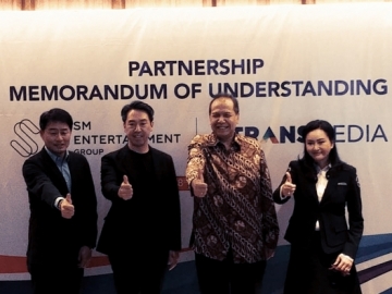 Resmi Jalin Kerja Sama dengan Transmedia, Ini Harapan CEO SM Entertainment