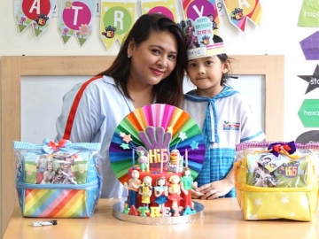 Perayaan Ultah Anak Audy Item ke-5, Hangat Seru Bareng Teman Sekolah