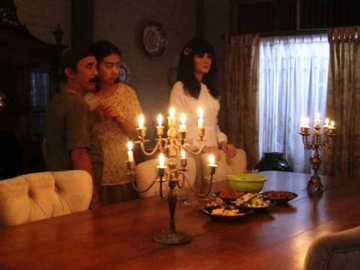 Merinding, Trailer 'Suzzanna Bernapas Dalam Kubur' Bikin Netter Penasaran