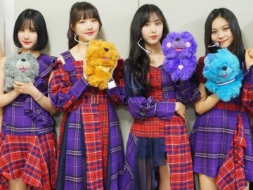 Tampil dengan Busana Seperti Ini Saat Promosi di Jepang, G-Friend Tuai Beragam Komentar