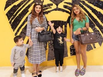 Bikin Gemas, Anak Ashanty Latah Ikutan Falling Stars Challenge