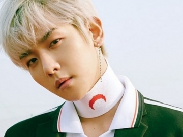 Lama Tak Unggah Postingan Baru, Baekhyun EXO Sapa Para Fans Lewat Selfie Ganteng Ini