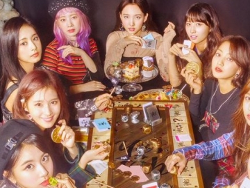 Segera Comeback dengan Mini Album ‘Yes or Yes’, Kerennya Member Twice di Teaser Foto Grup