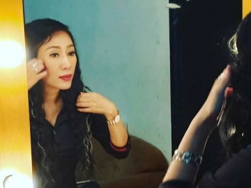 Sesumbar Siapkan Foto Lebih Hot, Dewi Sanca Kembali Tuai Kecaman