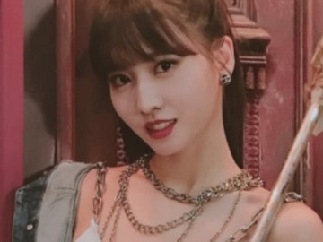 Cantik Kenakan Kostum Karakter Cruella De Vil, Momo Twice Buat Fans Pangling