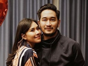 Jeje Berikan Kejutan Romantis di Ulang Tahun Syahnaz Sadiqah, Netter Doakan Segera Dapat Momongan