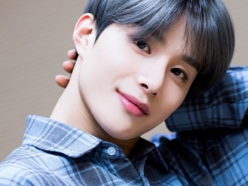 Jungwoo NCT Tampil Jadi Rose 'Titanic' di Pesta Halloween SM 2018, Fans: Cantik Banget