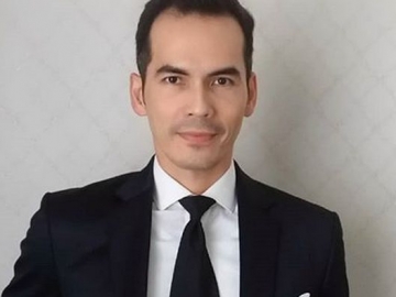 Jalinan Cintanya dengan Vonny Cornelia Kandas, Atalarik Syah Ungkap Kriteria Calon Istri