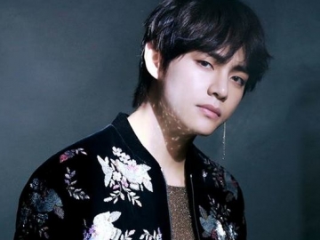 Nikmati Liburan Sejenak, V BTS Ganteng Maksimal Saat Hadiri Acara Pernikahan Teman Dekatnya