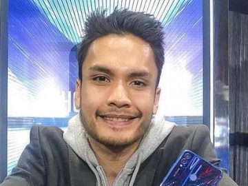 Bakal Persunting Sang Kekasih, Randy Pangalila Ungkap Kendala Nikahi Bule
