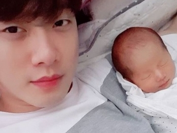 Minhwan F.T. Island Nyanyi Buat Putranya, Wajah Imut & Ekspresi Lucu Jaeyul Bikin Netter Gemas