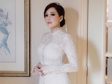 Maia Estianty Pakai Gaun Pengantin Di Silet Awards 2018, Netter: Aura Bahagia Banget