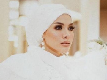 Soal Unggah Foto Tanpa Hijab, Nikita Mirzani: Itu Wig