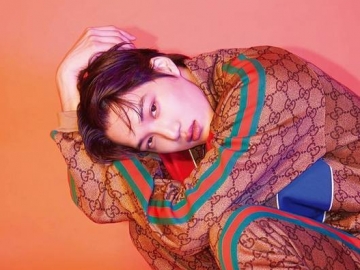 Umbar Abs Seksi di Pemotretan Majalah, Kai EXO Dipuji Habis-Habisan