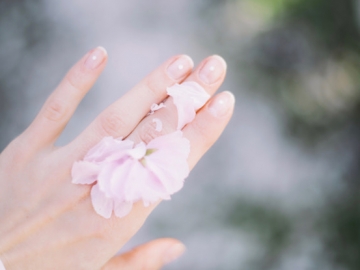 Kulit Kering dan Kasar? Ini 7 Cara Ampuh Mengatasinya