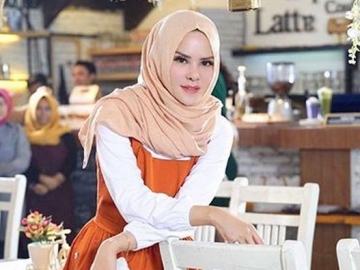 Bantah Berzina, Ini Klarifikasi Pihak Angel Lelga Soal Keberadaan Fiki Alman di Rumahnya