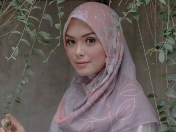 Baim Wong Resmi Mempersunting Paula Verhoeven, Vebby Palwinta Didoakan Segera Menyusul