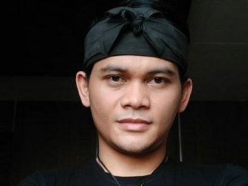 Bermasalah dari Awal Tahun, Mbah Mijan Sudah Ramalkan Perceraian Gading-Gisel Sejak Lama?