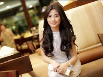 Diisukan Jadi Orang Ketiga Diantara Gading-Gisel, Instagram DJ Seksi Ini Diserbu Netizen