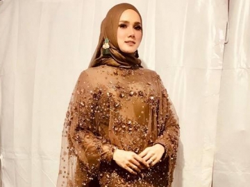 Mulan Jameela Perawatan Wajah Usai Ahmad Dhani Divonis Dua Tahun Penjara, Netter Banjiri Hujatan