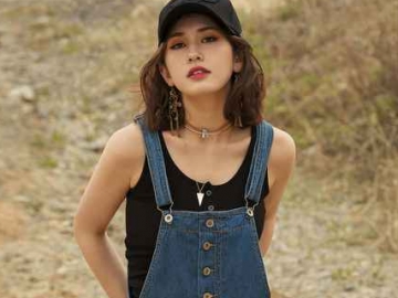 Jeon Somi Tampil Seksi nan Elegan di Foto Terbaru, Netter: Terlihat Seperti Ahjumma