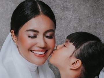 Shakira Aurum Mendadak Tak Ingin Jauh dari Denada, Ada Apa?