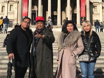 Kembali Umbar Kehangatan Bareng Keluarga, Hotman Paris Sukses Bikin Warganet Salut