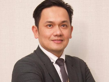 Farhat Abbas Miliki Lagu Unik Soal Kampanye Diri, Warganet Cibir Habis-Habisan