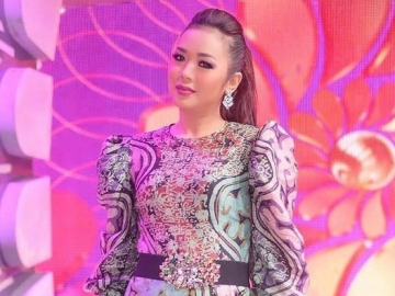 Pamer Foto Polos Tanpa Makeup, Soimah Malah Sukses Bikin Netter Gemas