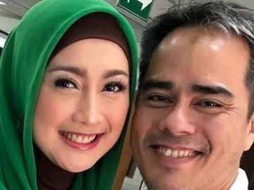 Enggan Bahas Soal Irwan Mussry-Maia, Desy Ratnasari Ungkap Punya Pacar Baru