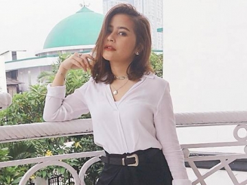 Dandan Ala Snow White, Prilly Latuconsina Tuai Decak Kagum