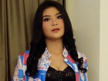 Tampil Cantik dengan Mengenakan Kostum Ini, Netter Malah Sebut Rosa Meldiyanti Tengah Hamil