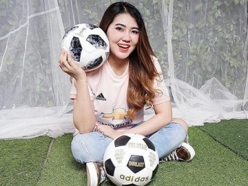 Rilis Video Klip 'Selow', Via Vallen Ditodong Netter Bikin Lagu Sendiri