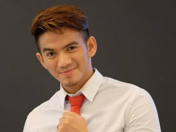 Ridho 'D'Academy' Gandeng Kekasih Baru, Netter Puji Setinggi Langit Paras Si Wanita