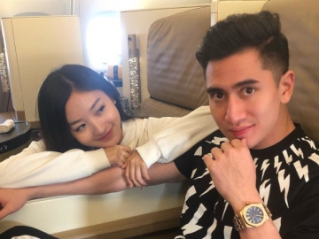 Layaknya Foto Prewedding, Intip Kemesraan Verrell Bramasta dan Natasha Wilona Liburan Keliling Eropa