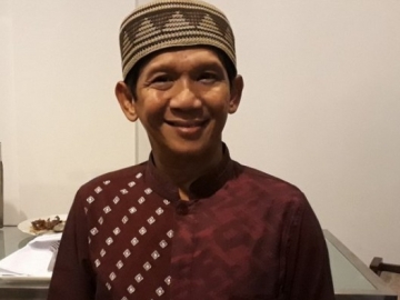 Siap Nikah Tahun Depan, Ginanjar 'Pamerkan' Pacar Barunya