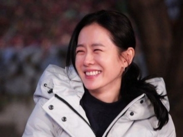 Blak-Blakan, Son Ye Jin Bahas Karier Aktingnya Ketika di Usia 20an