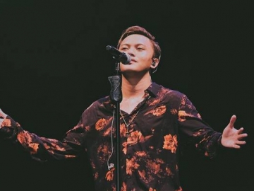 Pamer Tato Baru, Rizky Febian Pilih Tutup Kolom Komentar