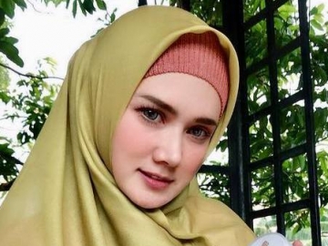 Mulan Jameela Ketahuan Buang Sampah Sembarangan, Netter: Jorok dan Enggak Beretika